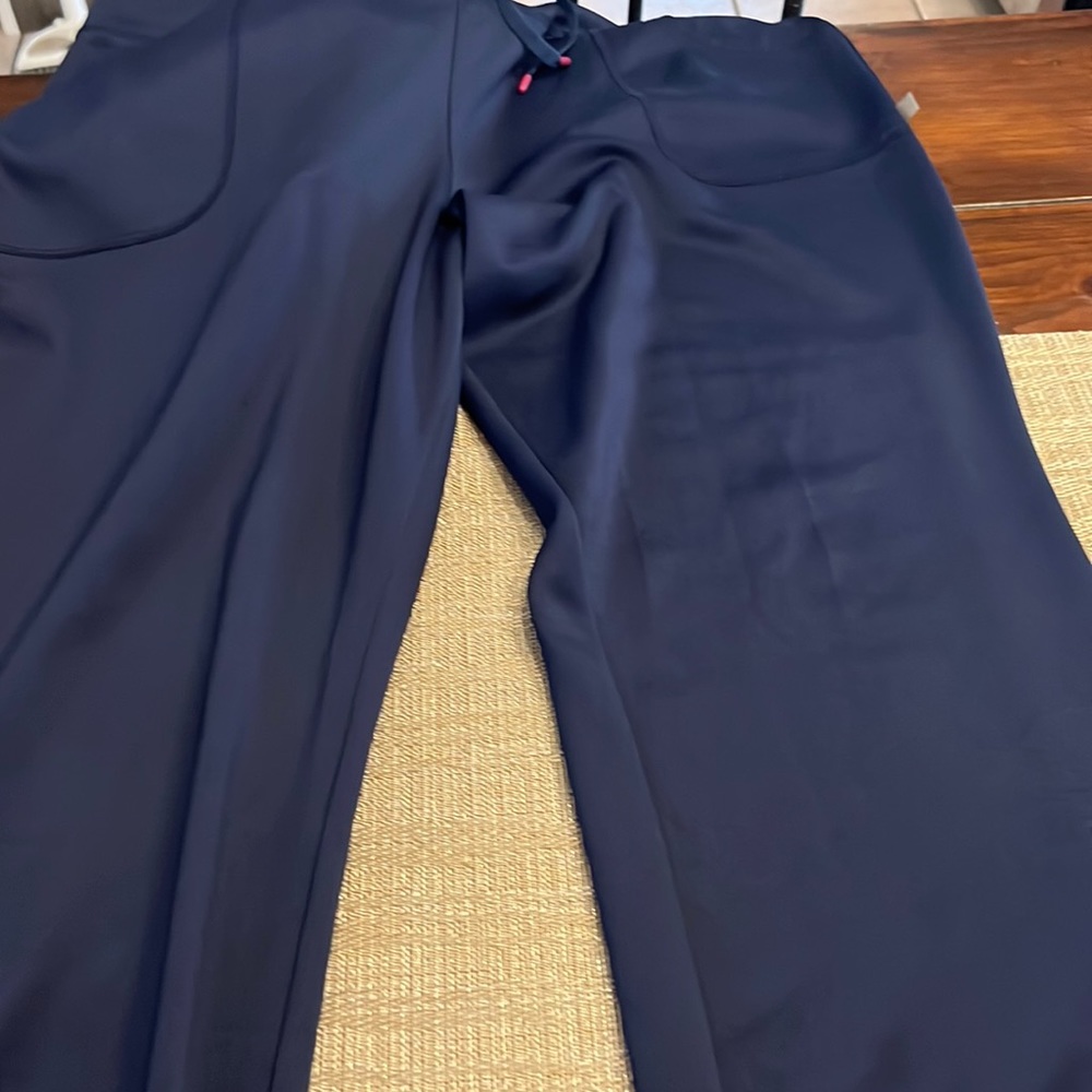 Smitten navy blue 1XP scrub set